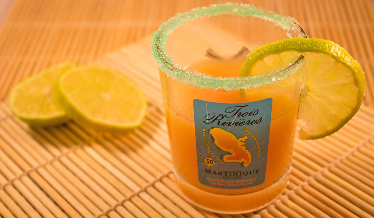 Punch à l'ananas antillais