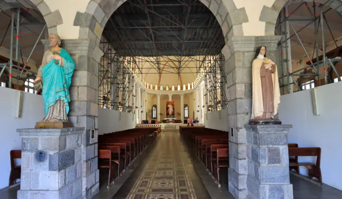Intérieur de l'église du Mouillage