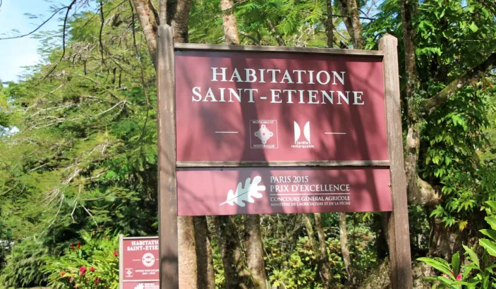 Entrance to the Habitation Saint-Étienne