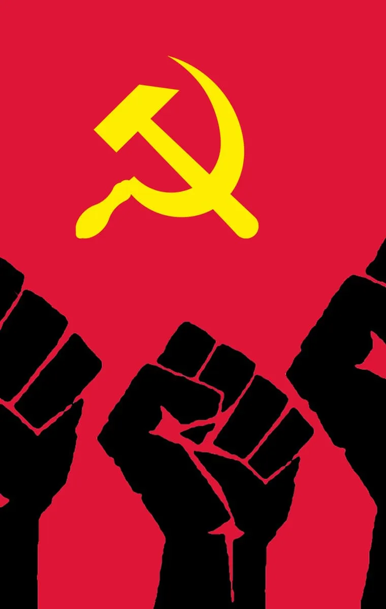 Illustration de poings fermés levés vers le ciel avec la bannière communiste
